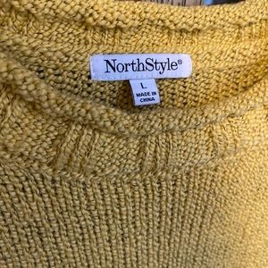 Northstyle Sweater